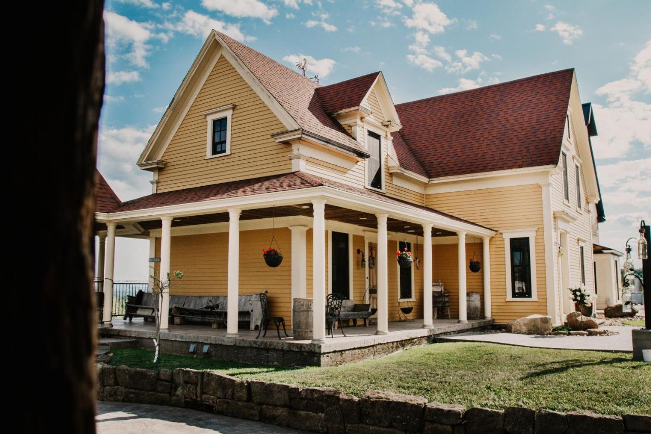 Hotel Magnetic Hill Winery Moncton Esterno foto