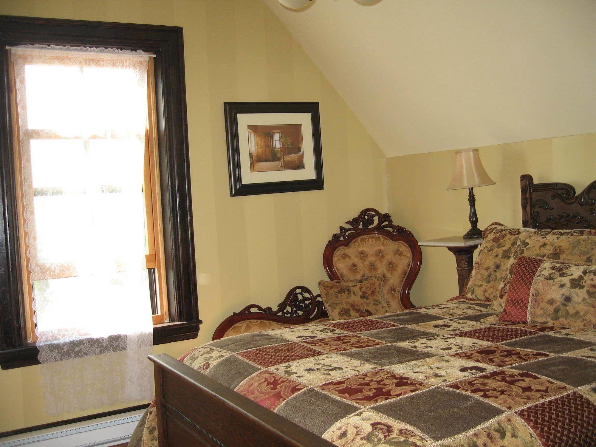 Hotel Magnetic Hill Winery Moncton Esterno foto